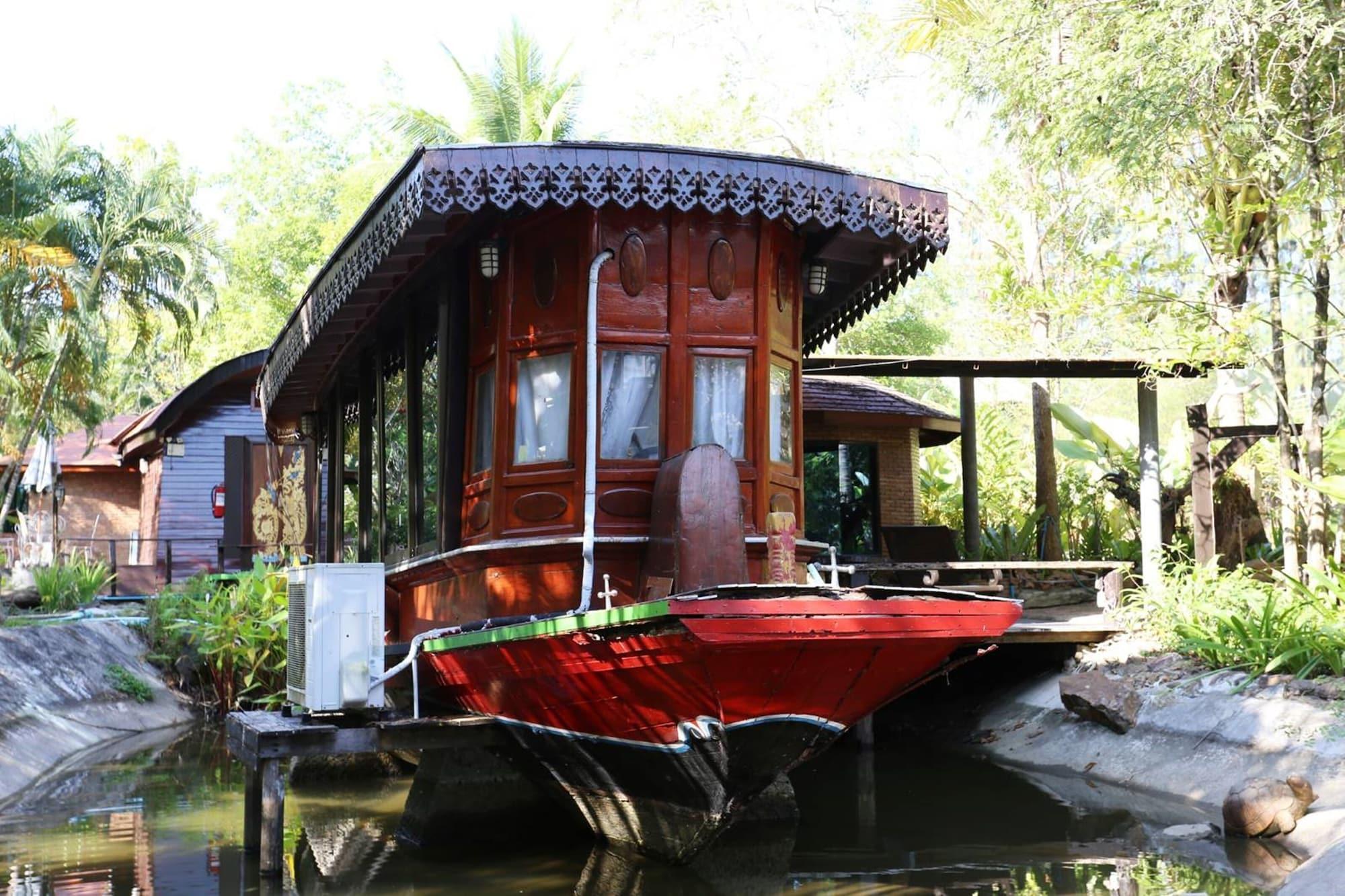 Kaengkrachan Boathouse Paradise Resort Kaeng Krachan Exterior foto