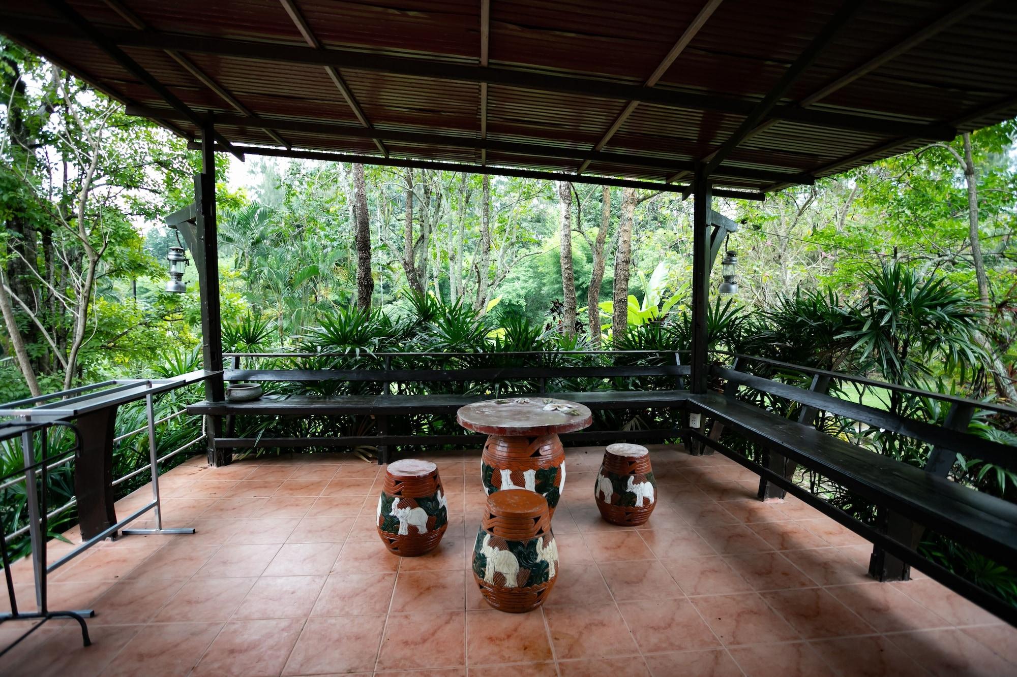 Kaengkrachan Boathouse Paradise Resort Kaeng Krachan Exterior foto